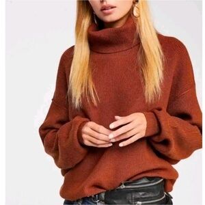 New Free People Softly Structured Sweater Brown Turtleneck Size XS